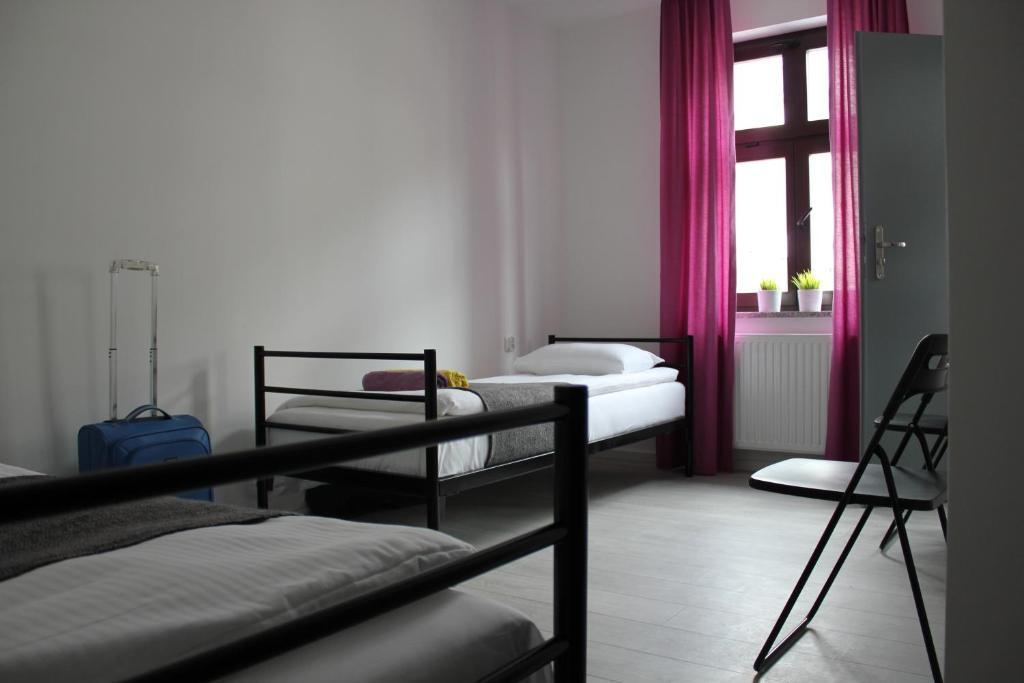 بوزنان Soda Hostel & Apartments الغرفة الصورة