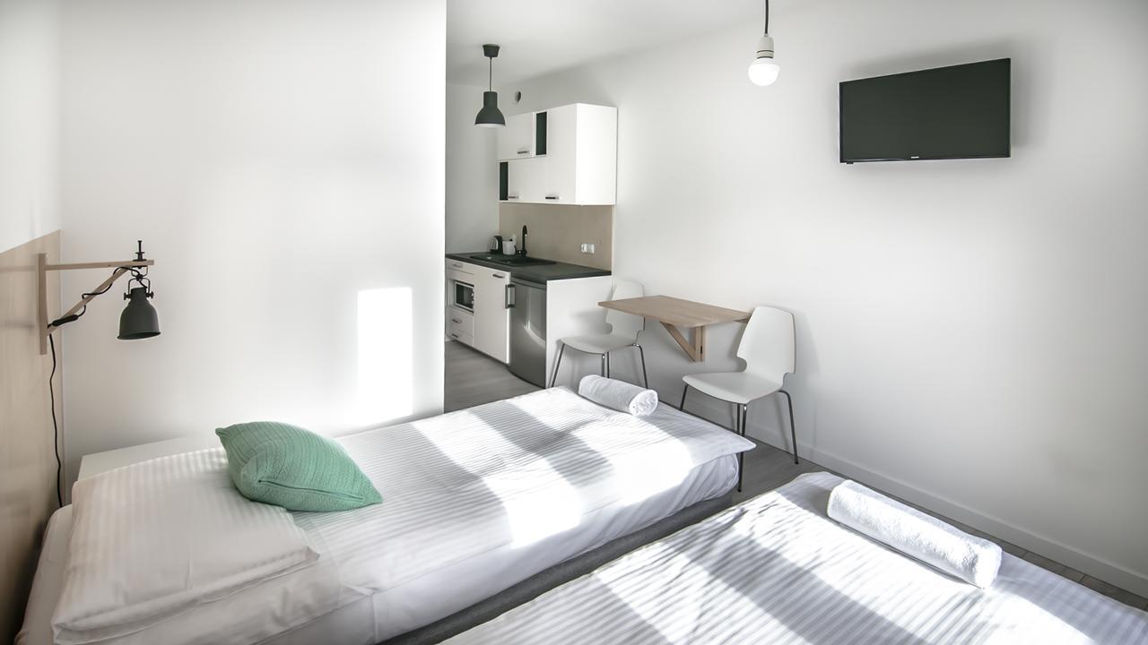 بوزنان Soda Hostel & Apartments المظهر الخارجي الصورة